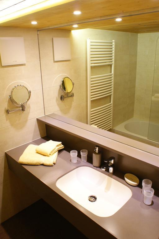 Haus Gstueat Apartment Лех ам Алберг Екстериор снимка