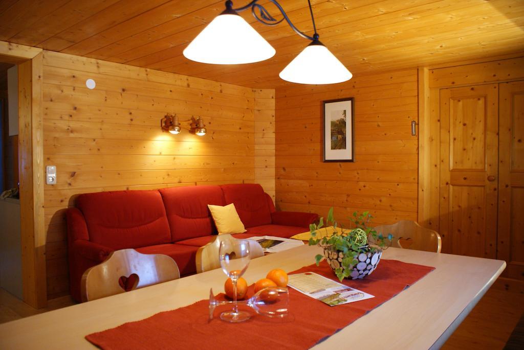 Haus Gstueat Apartment Лех ам Алберг Стая снимка